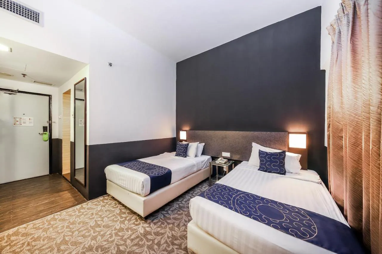 ***  Oyo Capital O 89357 Unicorn Hotel Seri Kembangan Malaysia
