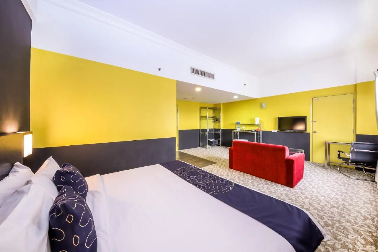 Oyo Capital O 89357 Unicorn Hotel Seri Kembangan