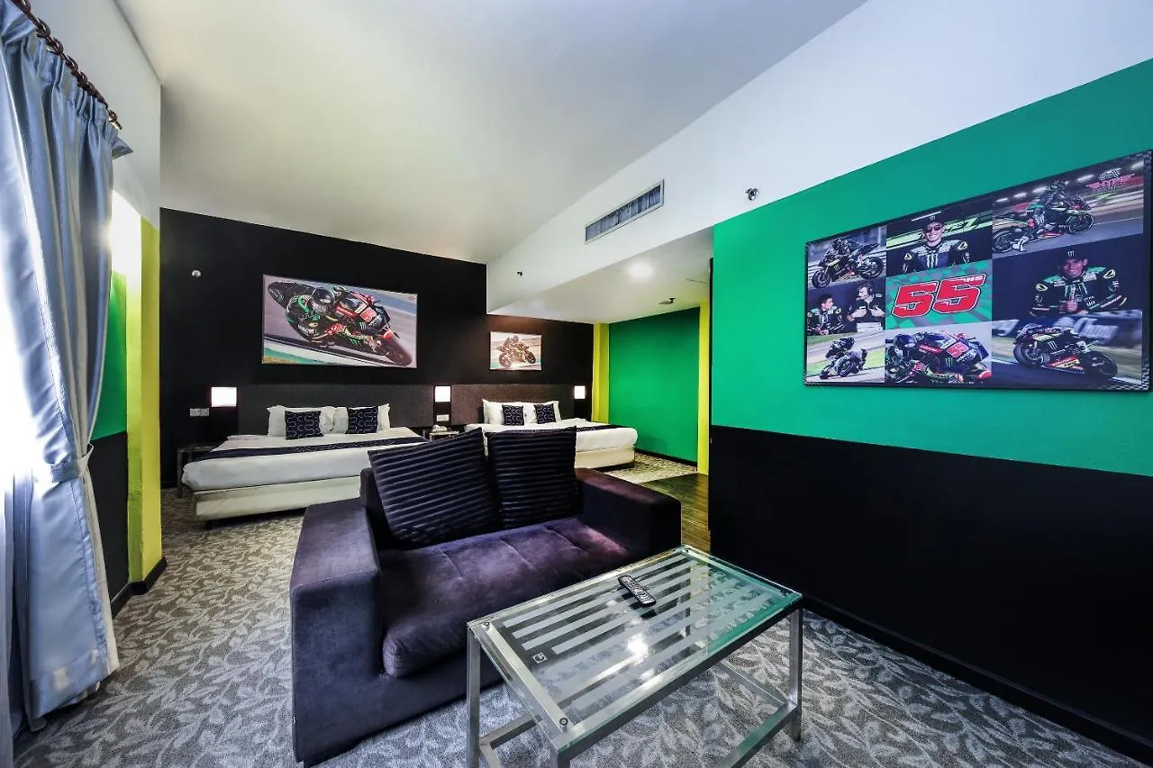 Oyo Capital O 89357 Unicorn Hotel Seri Kembangan 3*,  Malaysia
