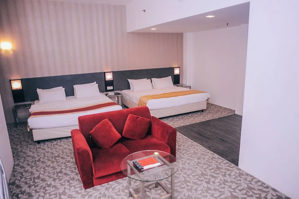 Oyo Capital O 89357 Unicorn Hotel Seri Kembangan